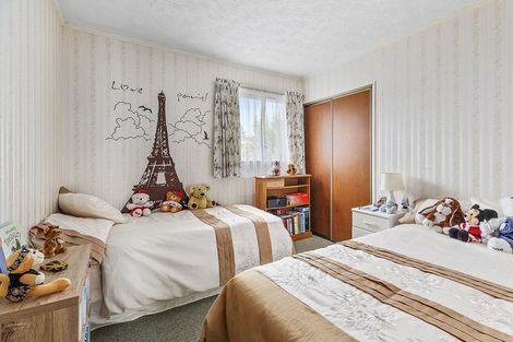 Photo of property in 1/46 Oxford Street, Tawa, Wellington, 5028