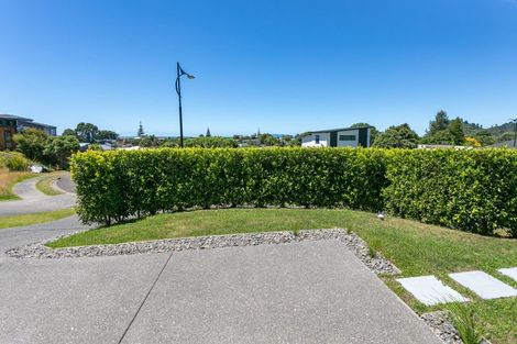 Photo of property in 18 Ross Place, Whiritoa, Whangamata, 3691