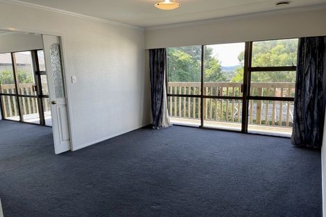 Photo of property in 18 Bradbury Road, Botany Downs, Auckland, 2010