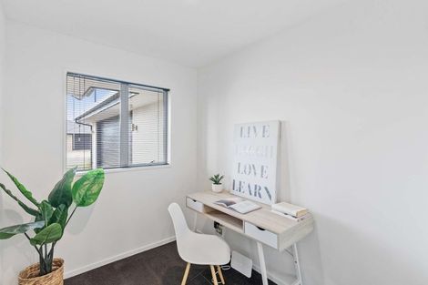 Photo of property in 20 Bradbury Avenue, Rolleston, 7614