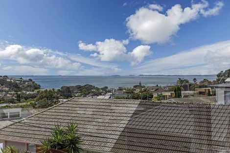 Photo of property in 1/41 East Coast Road, Milford, Auckland, 0620