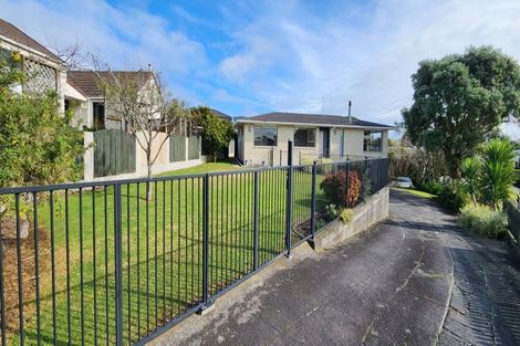 Photo of property in 17 Antonia Place, Bell Block, New Plymouth, 4312