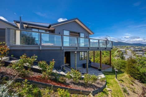 Photo of property in 27 Heemskerck Place, Britannia Heights, Nelson, 7010