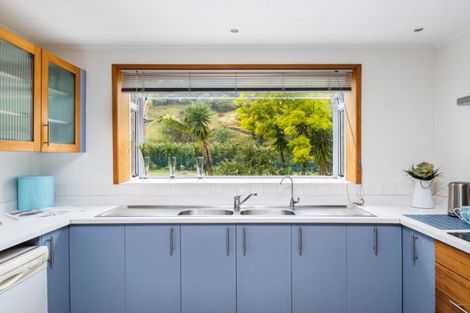 Photo of property in 44 Lysnar Street, Okitu, Gisborne, 4010