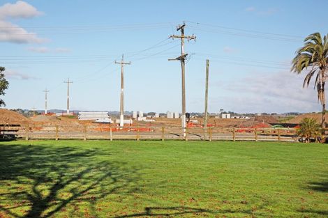 Photo of property in 145 Park Estate Road, Rosehill, Papakura, 2113