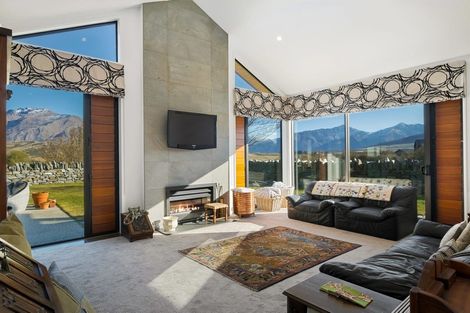 Photo of property in 1 Skye Lane, Jacks Point, Queenstown, 9371
