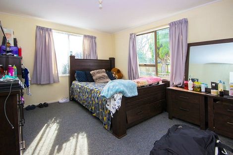 Photo of property in 25 Balloch Street, Randwick Park, Auckland, 2105