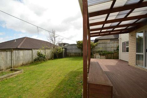 Photo of property in 130 Jeffs Road, Flat Bush, Auckland, 2016