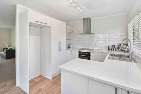 Photo of property in 8 Colt Place, Randwick Park, Auckland, 2105