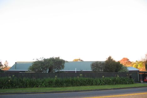 Photo of property in 133 Raumati Road, Raumati Beach, Paraparaumu, 5032