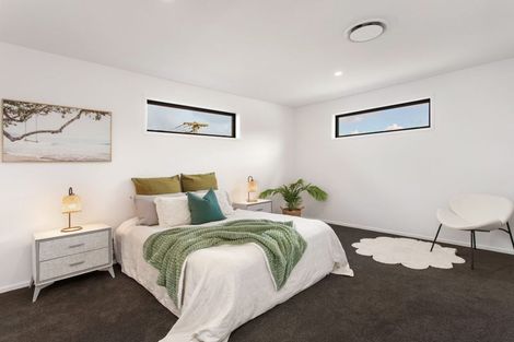 Photo of property in 19 Hutcheson Street, Sydenham, Christchurch, 8023