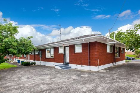 Photo of property in 5/1 Takapu Street, Henderson, Auckland, 0612