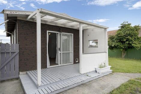 Photo of property in 22 Mako Mako Road, Levin, 5510