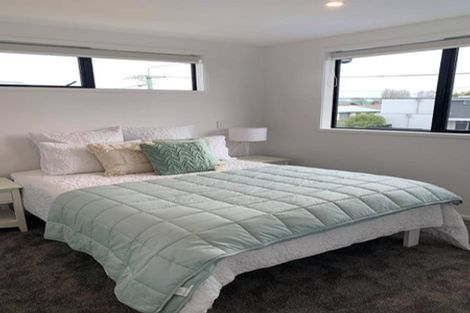 Photo of property in 2/550 Barbadoes Street, Edgeware, Christchurch, 8013