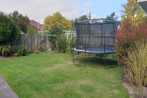 Photo of property in 2/58 Birdwood Avenue, Beckenham, Christchurch, 8023