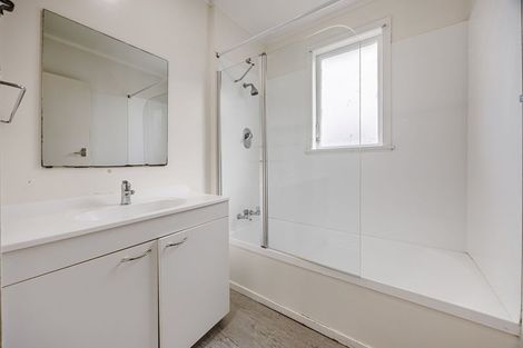 Photo of property in 21 President Avenue, Papakura, 2110