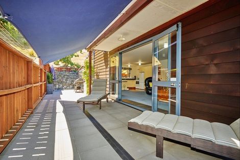 Photo of property in 41 Mcdonnell Road, Arrowtown, 9302