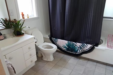 Photo of property in 149 Holly Road, St Albans, Christchurch, 8014