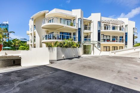 Photo of property in 26/4e Collins Street, Takapuna, Auckland, 0622