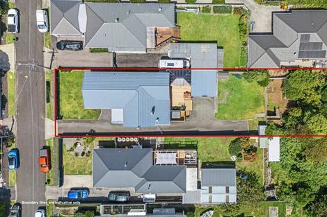 Photo of property in 17 Tainui Street, Welbourn, New Plymouth, 4312