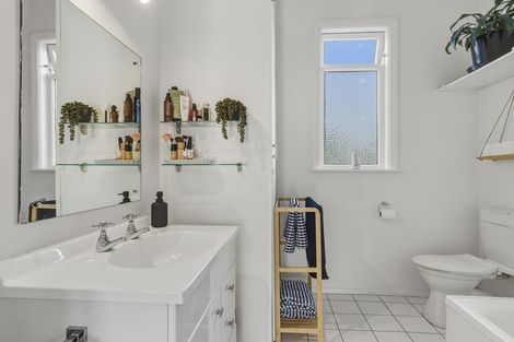 Photo of property in 47 Richmond Street, Forbury, Dunedin, 9012