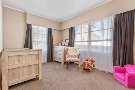 Photo of property in 72 Grande Vue Road, Hillpark, Auckland, 2102