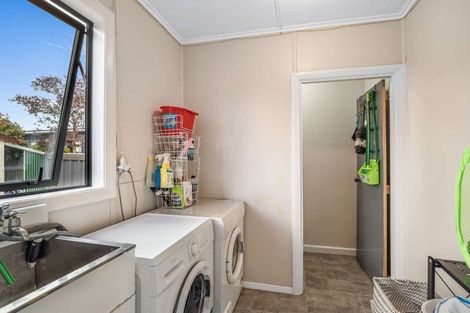 Photo of property in 40 Thyra Street, Dannevirke, 4930