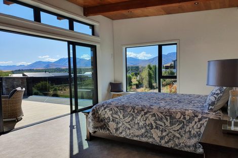 Photo of property in 16 Mistake Drive, Lake Tekapo, 7999