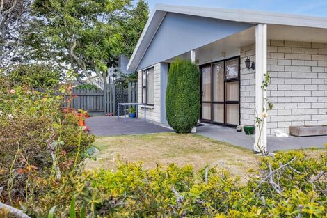 Photo of property in 14a Murdoch Street, Hawera, 4610