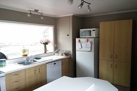 Photo of property in 69 Rangeview Road, Sunnyvale, Auckland, 0612