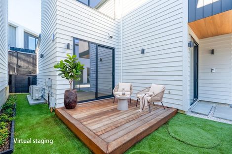 Photo of property in 12d Gordon Avenue, Milford, Auckland, 0620