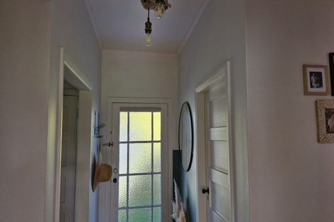 Photo of property in 32 Wallace Crescent, Glenholme, Rotorua, 3010