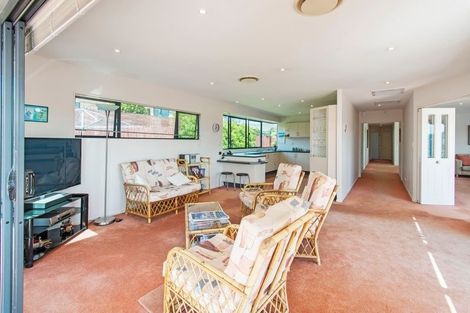 Photo of property in 9 Lamia Place, The Gardens, Auckland, 2105