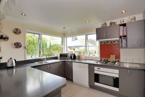 Photo of property in 102 Preston Crescent, Belleknowes, Dunedin, 9011