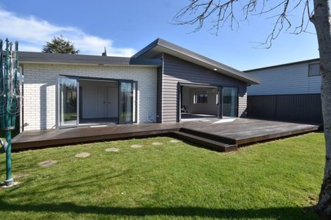 Photo of property in 23 Reid Avenue, Mosgiel, 9024