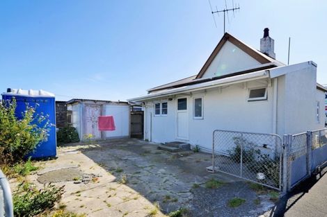 Photo of property in 1 Largo Avenue, South Dunedin, Dunedin, 9012