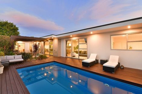 Photo of property in 28 Manly Park Avenue, Manly, Whangaparaoa, 0930