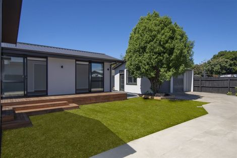 Photo of property in 17 Rossiter Avenue, Redwood, Christchurch, 8051