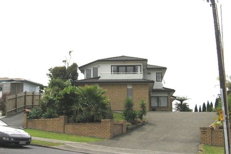 Photo of property in 829 Beach Road, Browns Bay, Auckland, 0630