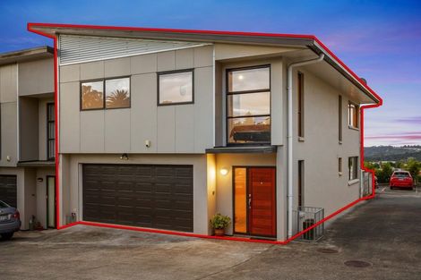 Photo of property in 9/12 Schnapper Rock Road, Schnapper Rock, Auckland, 0632