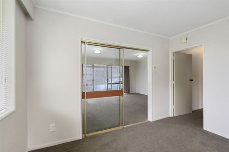 Photo of property in 2/76 Grants Road, Papanui, Christchurch, 8053