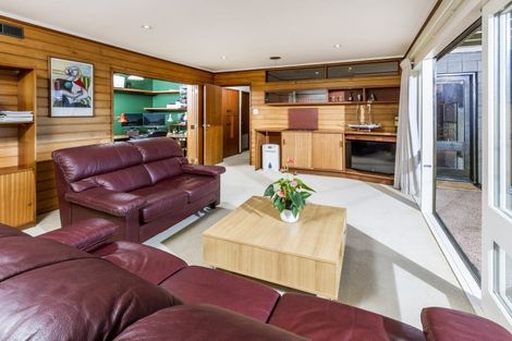 Photo of property in 47 Sylvan Park Avenue, Milford, Auckland, 0620