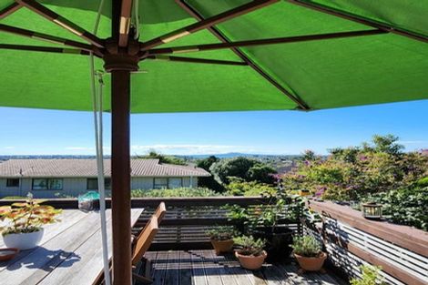 Photo of property in 1/38 Dalwhinnie Parade, Highland Park, Auckland, 2010