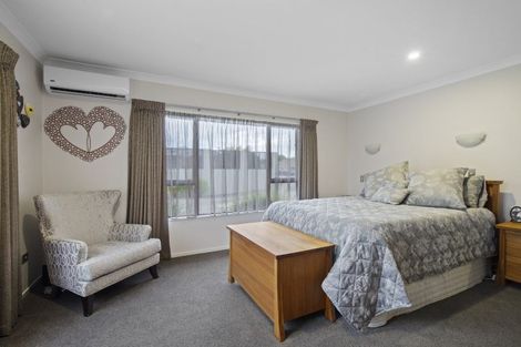 Photo of property in 32 Lough Bourne Drive, Pukekohe, 2120