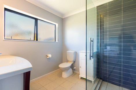 Photo of property in 20 Consort Close, Paraparaumu Beach, Paraparaumu, 5032