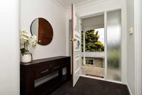 Photo of property in 27 Hinton Avenue, Forest Lake, Hamilton, 3200