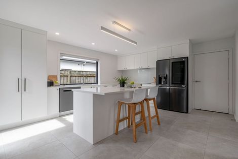 Photo of property in 19a Rosalie Terrace, Kelvin Grove, Palmerston North, 4414