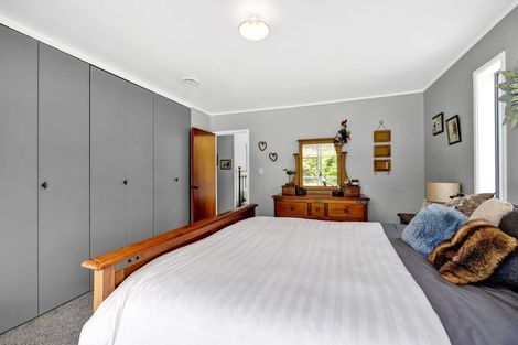 Photo of property in 9e Kereru Place, Upper Vogeltown, New Plymouth, 4310