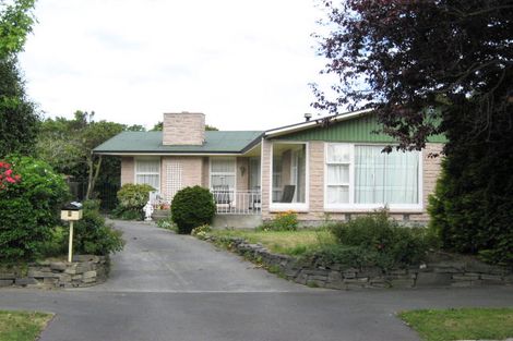 Photo of property in 6 Yardley Street, Avonhead, Christchurch, 8042