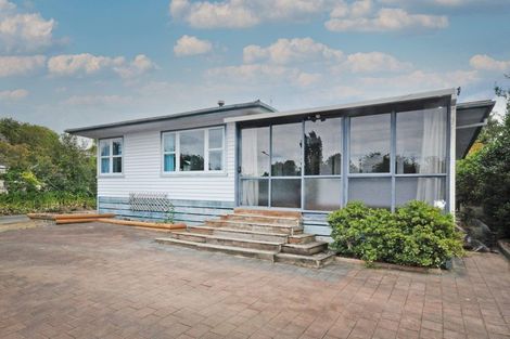 Photo of property in 3 Wood Avenue, Howick, Auckland, 2014